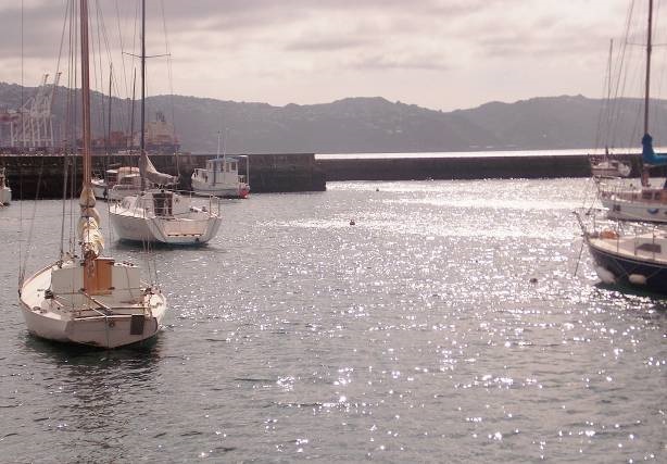 Inner and Outer Breakwater, 1902 & 1904 (Image: WCC, 2014)