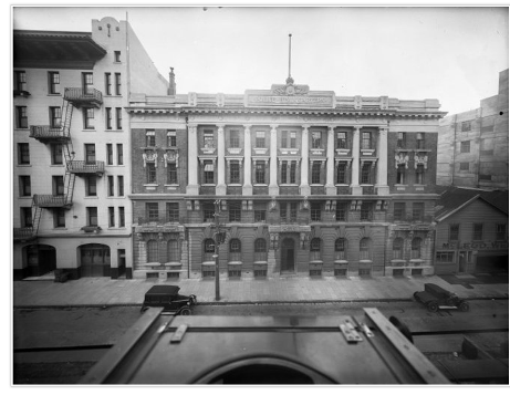 1920s photograph of the Johnston Street entrance to the Police Headquarters. Police headquarters (later the Central Police Station), Johnston Street, Wellington. Smith, Sydney Charles, 1888-1972 :Photographs of New Zealand. Ref: 1/1-024870-G. Alexander Turnbull Library, Wellington, New Zealand.http://beta.natlib.govt.nz/records/23240055